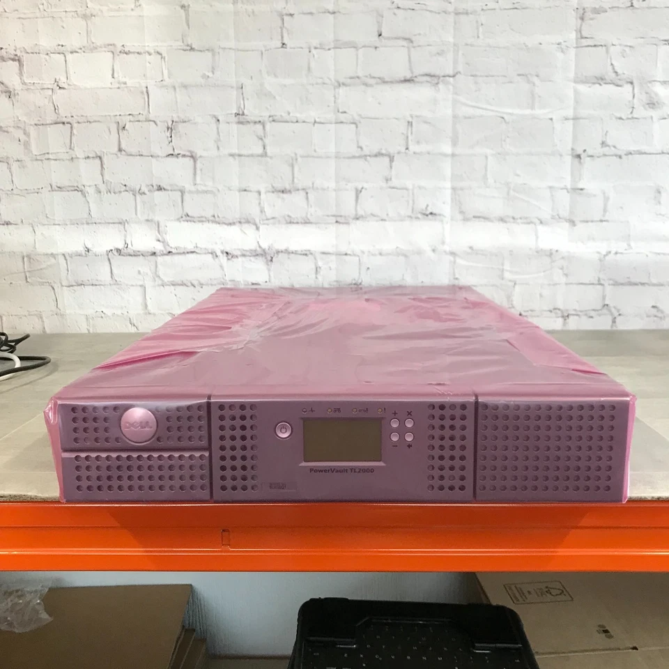 Dell PowerVault TL2000 2U Tape Library - Brand New - Image 2 of 4