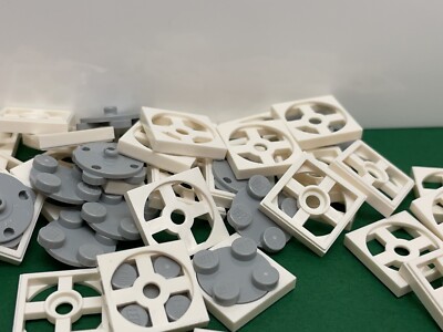 LEGO Turntable, 2 x 2 Plate With Light Grey Top, No. 3680 3679, 12