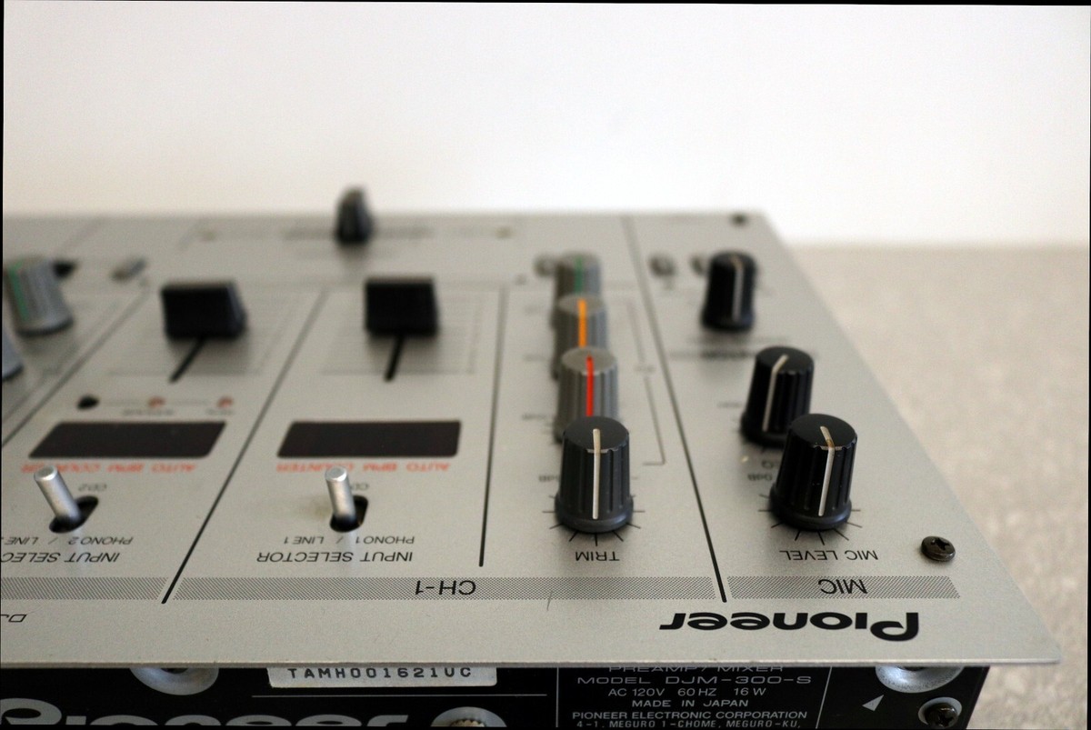 Pioneer DJM-300-S DJミキサー Amazon | PIONEER パイオニア DJM-300-S シルバー ブラック