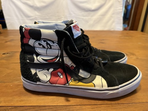 Men’s Size 11.5 - VANS Sk8 Hi X Disney “Mickey & Friends” Black/Multicolor