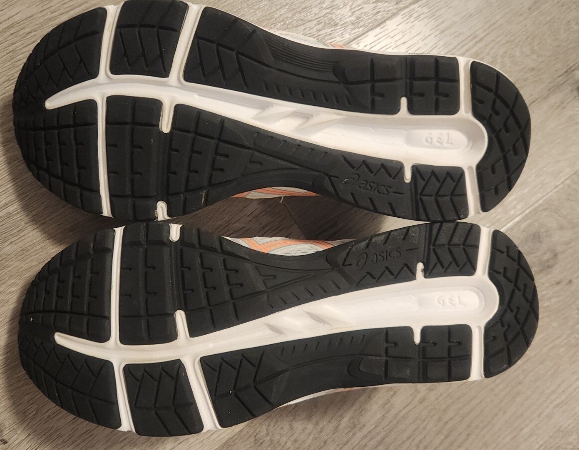 ASICS Women's Gel-Contend 6 Running Sneakers Size… - image 11