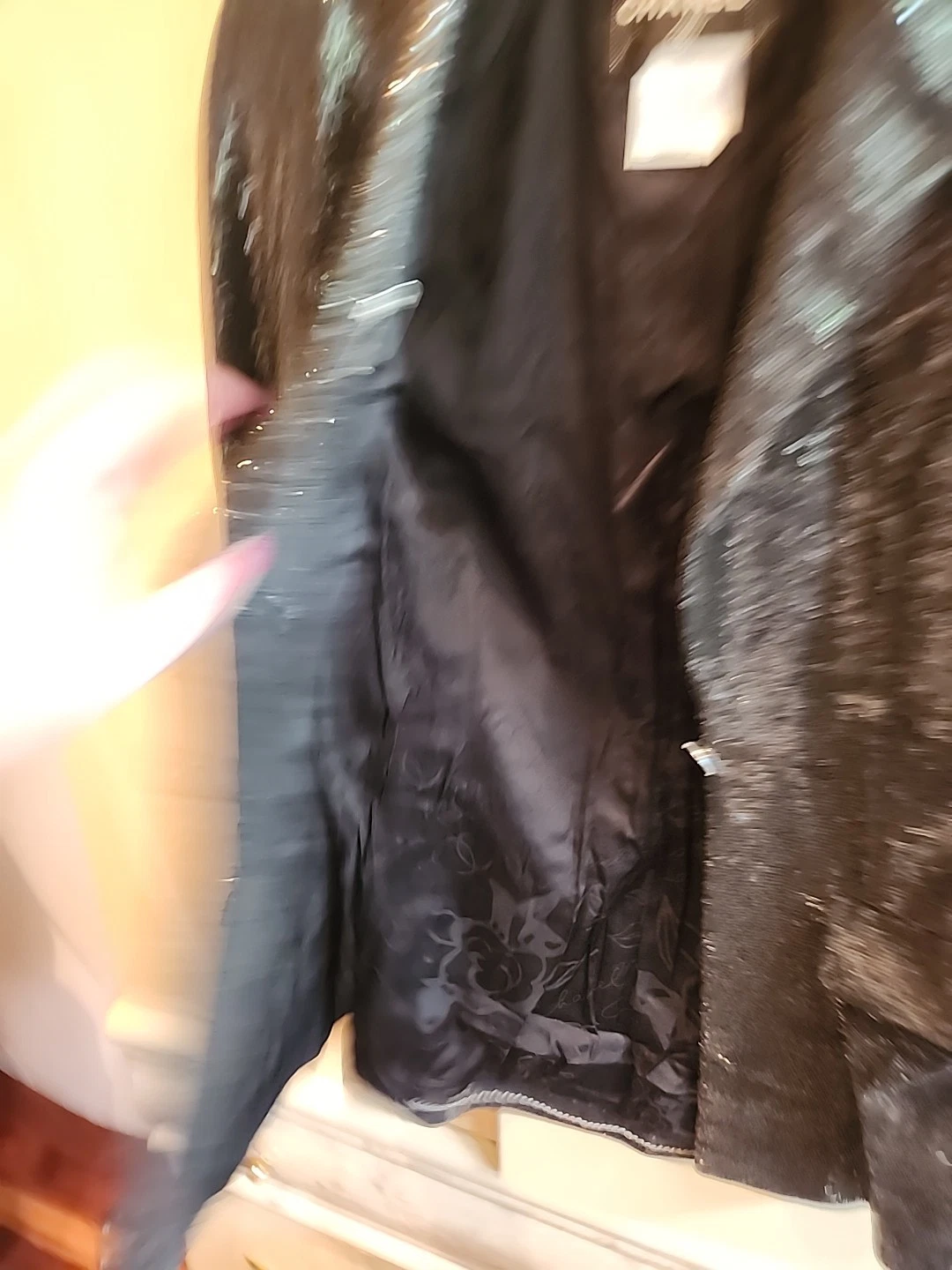 Giacca Chanel paillettes nere con polsini panna Made in France taglia 36