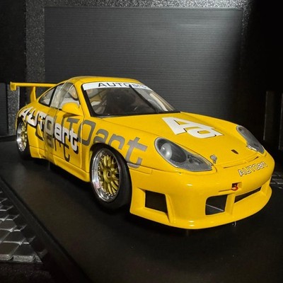 AutoArt Porsche 911 996 GT3R 1/18 Scale Model Car Rare Display Ready