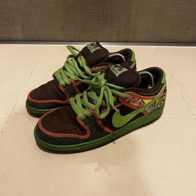 Nike DUNK LOW PRM DLS SB QS Nike DUNK LOW PRM DLS SB QS
