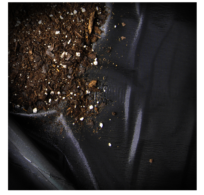 Easy Gardener Landscape Fabric Weed Block Barrier Cover 3ft W x 25ft L