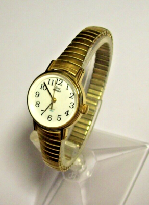 Vintage Timex Indiglo Easy Reader Women\'s Watch 6.25\
