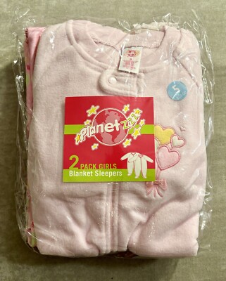 Set Of 2 Planet ZZZ Girls Size 5T Blanket Fleece Sleepers Pink Hearts NEW!