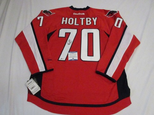 BRADEN HOLTBY SIGNED WASHINGTON 