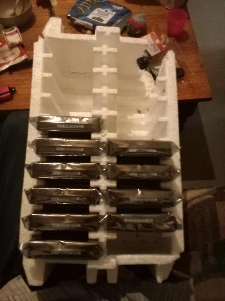 Western Digital WD2502ABYS-02B7A0 WD RE3 16MB 7200rpm 250gb 3.5" Sata hard drive - Image 2 of 2