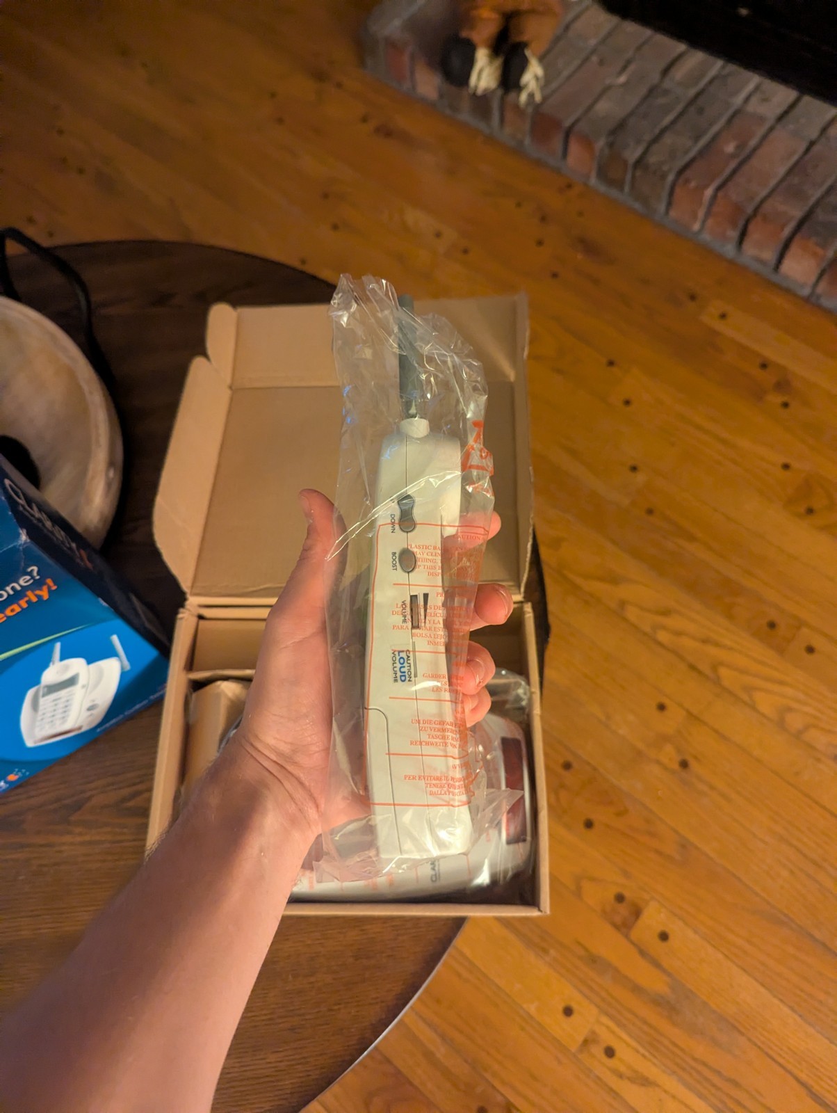 Clarity C420 Amplified Cordless Telephone, Caller ID, Call Waiting (Brand New)