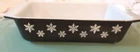 Vintage Pyrex  Black Snowflake 575-B    2 QT  with Lid