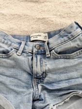 Abercrombie Kids Girls Light Blue Denim Cut-Off Shorts Adjustable Waist Size 5/6