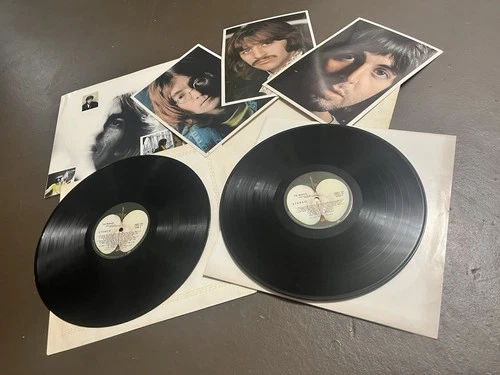 Vinyl Record - The Beatles: The White Album W/ Original Pictures - 1978 - 2 LP's