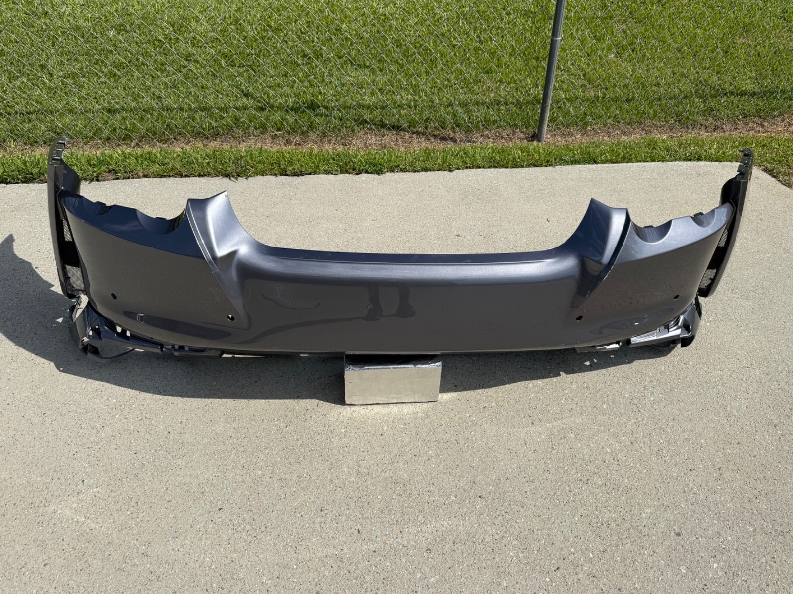 2021 2022 Ferrari 812 GTS F152R Rear Bumper Cover OEM “ NO SHIPPING “ 000890800