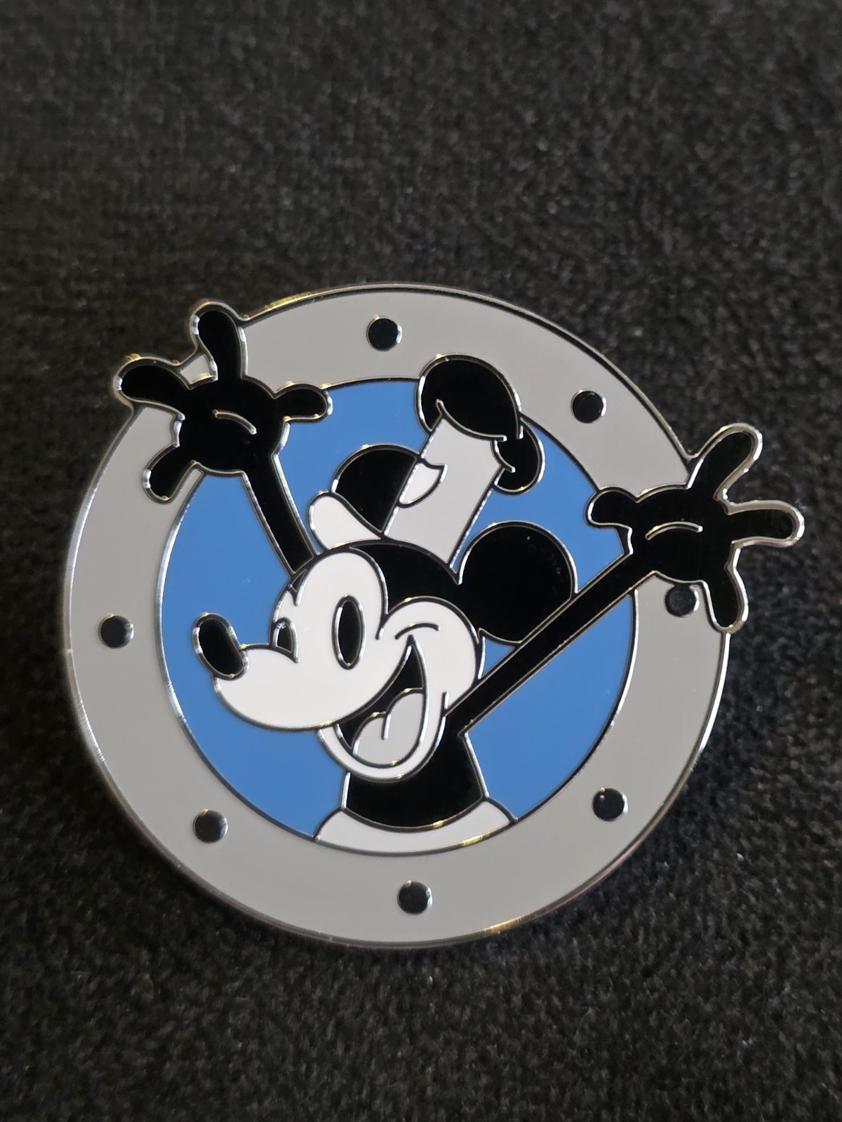 Disney Cruise Line DCL Porthole Mystery Steamboat Willie Mickey Disney Pin (C)