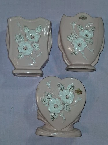 Vintage 1946 Hull Art Pottery ROSELLA  Lot - 3 Pieces