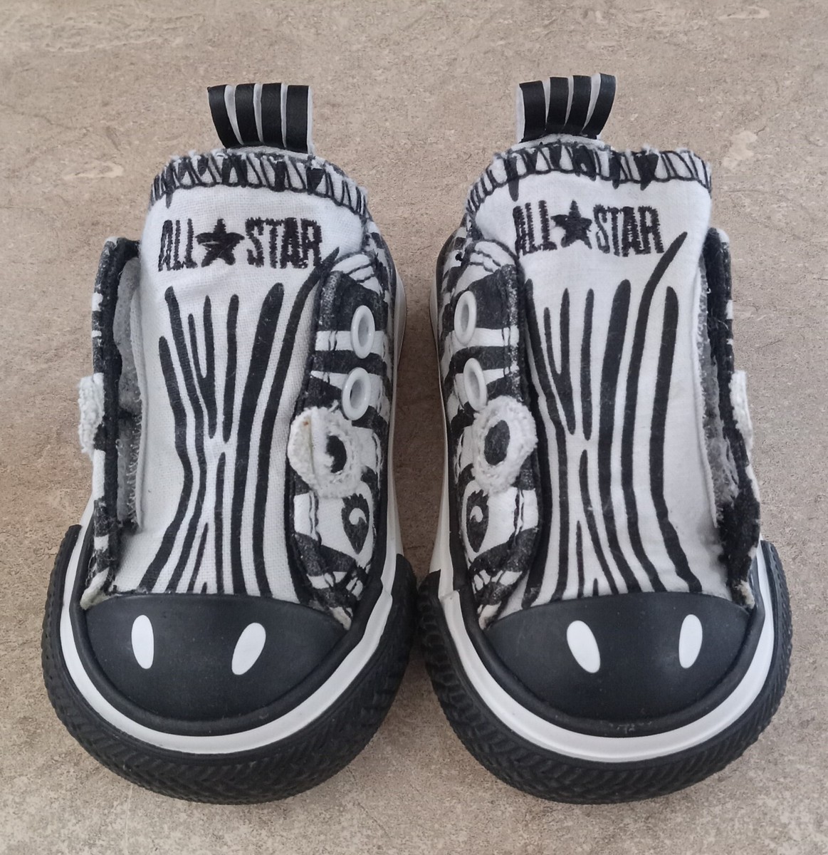 Converse All Star Zebra Character Infant Size 2 Shoes | eBay