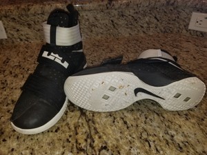 lebron soldier 10 tb