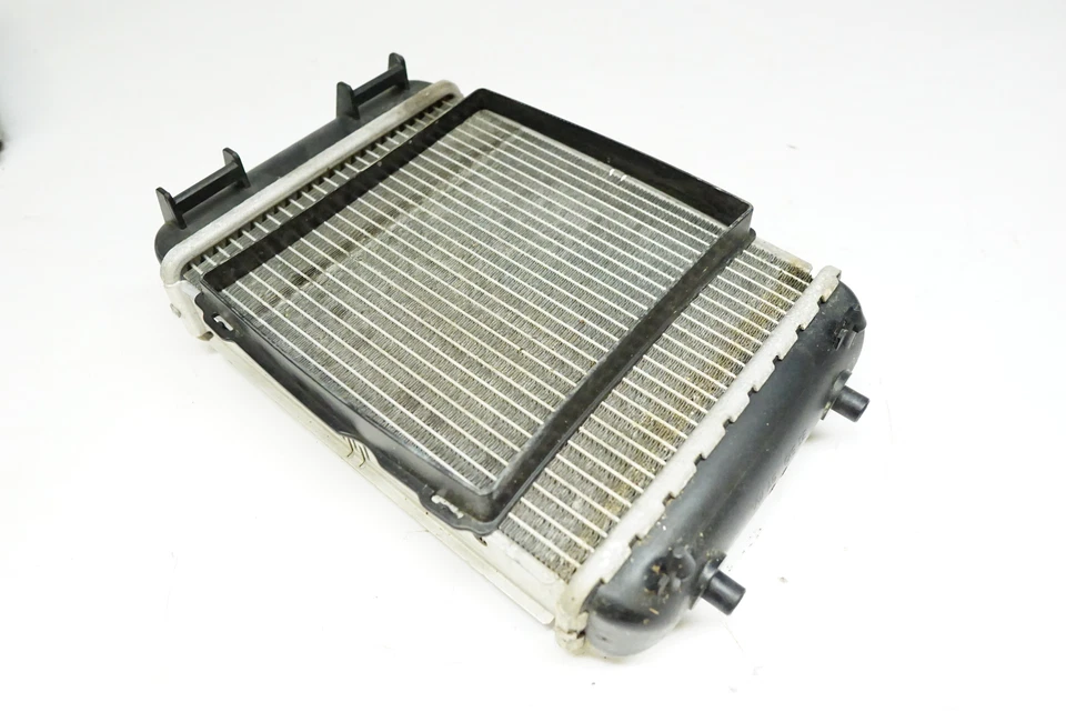 Audi RS3 2017-2020 radiador auxiliar enfriador 8K0121212C Foto 4 de 4