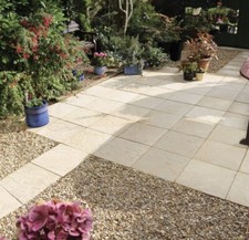 50 X BRADSTONE EDALE CREAM PATIO PAVING SLABS 450X450MM CODE 21323 DEL INCLUDED
