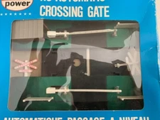 Vintage Model Power HO Automatic Crossing Gate #4161