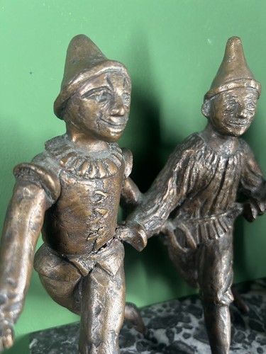 Folk Art Bronze Sculpture of 3 Dancing Pierrot Clowns - Picture 2 of 6