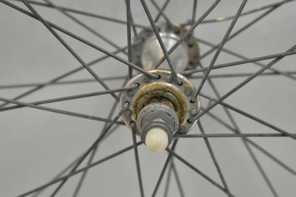 Rigida Chrolux 27" Vintage Front Road Wheel OLW96 17mm 36S AV Silver US Shipping - Image 3 of 4