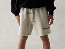 Fear of God Essentials Shorts Light Oatmeal Sm6/7 jordan off white supreme yeezy