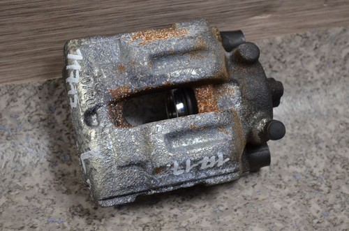 BMW 1er 118D E87 2008Bj 2.0D Bremssattel hinten links