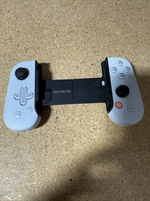 Backbone One Cotroller for iPhone (lightning connection, 1st gen)