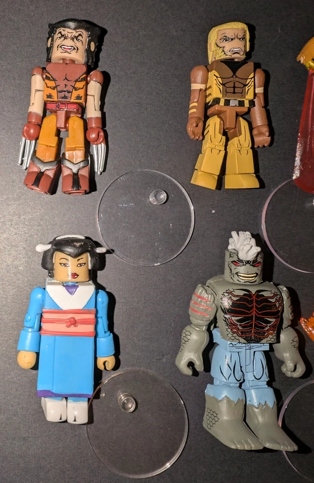 Diamond Select MiniMates Marvel Logan Mariko Diente de Sable Cíclope Marvel Girl Klug Foto 4 de 4