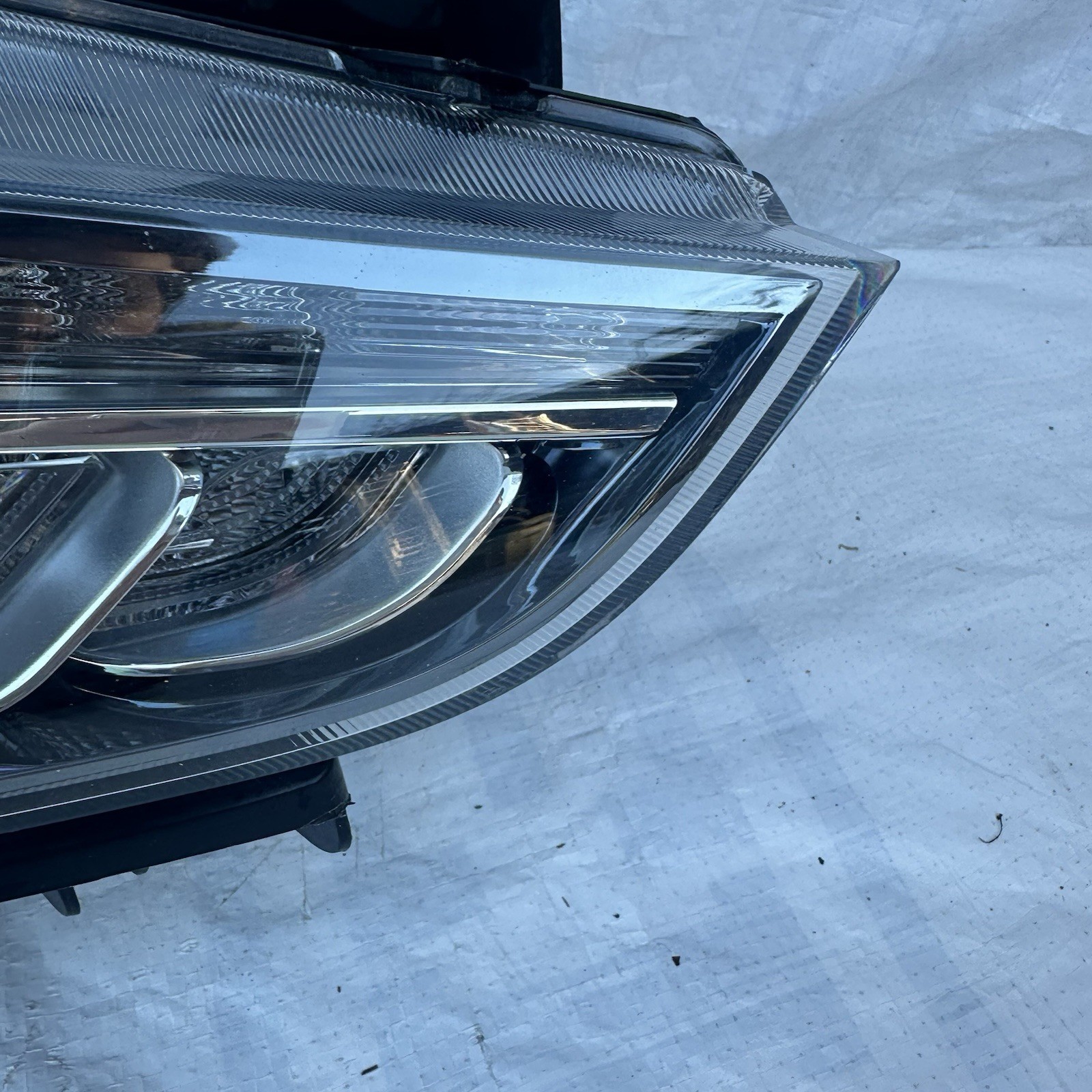 Tested!! 2014-2018 Maserati Ghibli Front Passenger/Right Xenon AFS Headlight OEM