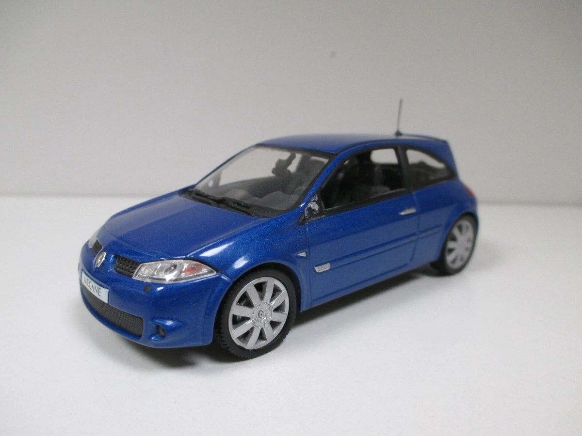 CADRE PHOTO RENAULT MEGANE 4RS TROPHY-R – BOIS 30x24cm – 3 PHOTOS