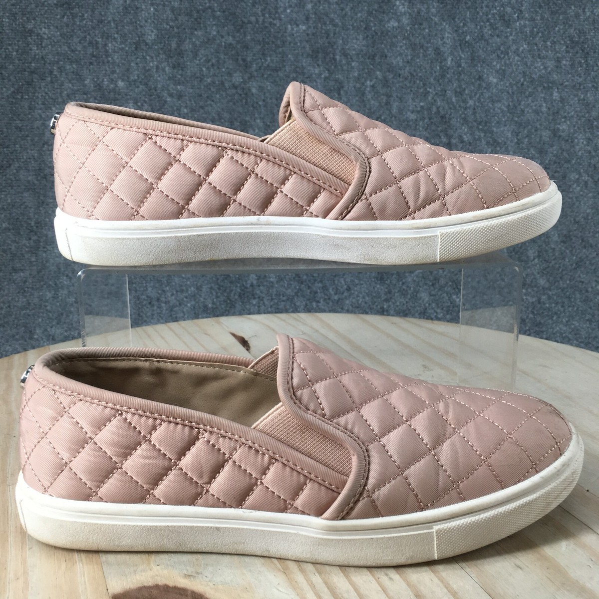 Steve Madden Shoes Womens M Slip On Sneaker Pink Fabric Quilted Casual  Comfort