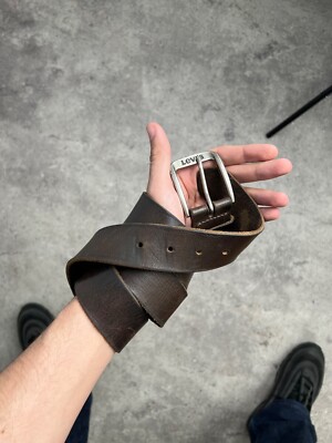 Levi's leather belt