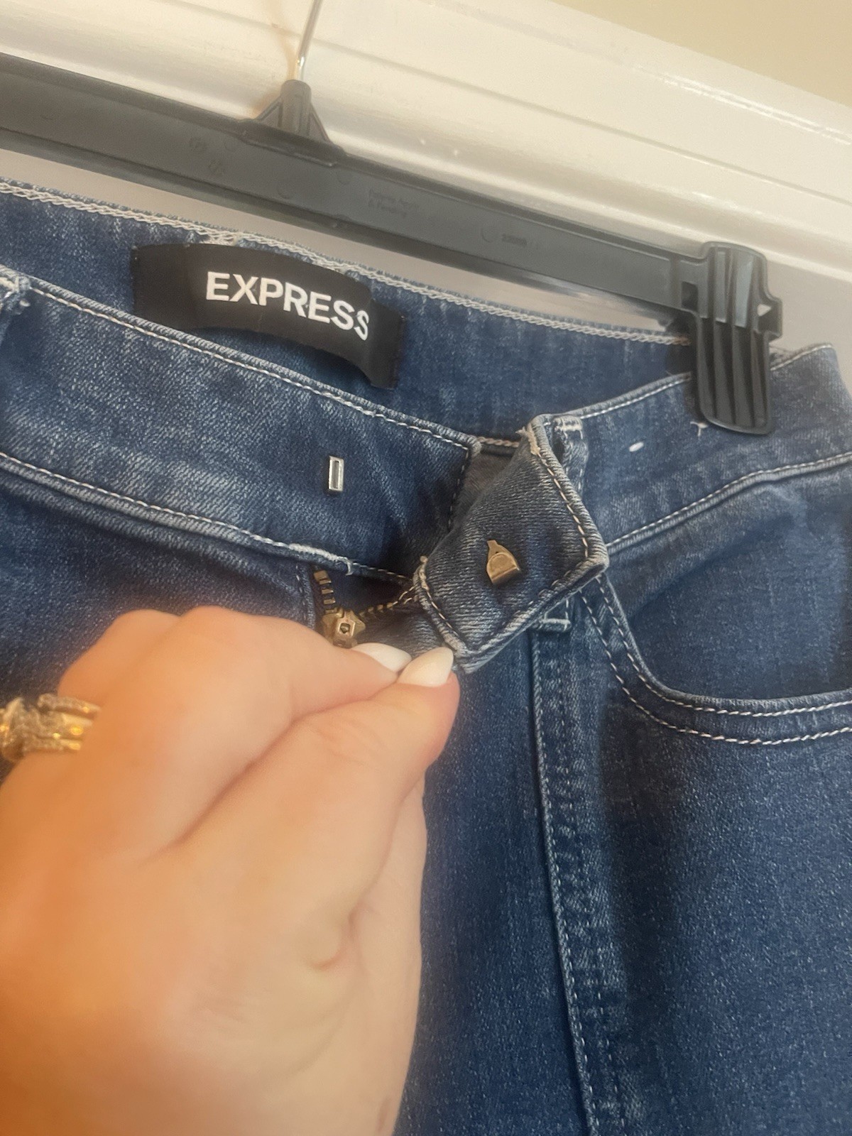 Express Women’s Stretch Performance Bell Flare Hi… - image 5