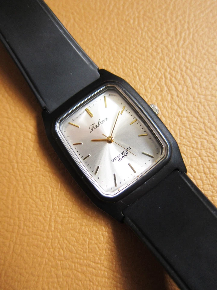 Q&Q (Citizen) 2035 Falcon Rectangular Quartz Watch w/ Silver Dial - image 2 of 4