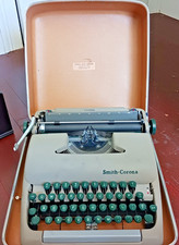 VINTAGE SMITH CORONA 