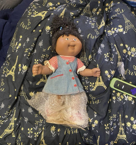 Girl Play Doll Dark Complexion Brown Eyes Black Curly Hair w/ Removable Outfit
