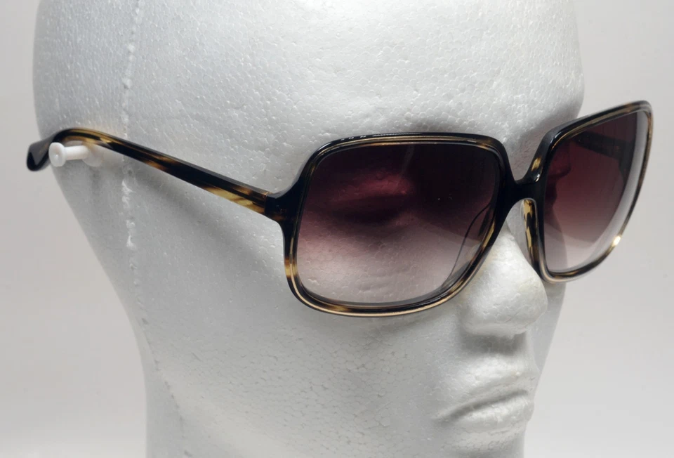 Oliver Peoples Anisette Gran Tamaño Cuadrado Glamour Tonos Gafas de sol Gafas de sol Japón Foto 3 de 4