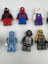 Lego Super Heroes Minifigures Lot and Accessories (10) Lot A