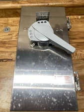 GE TE100CS 15-100 AMP STAINLESS STEEL BREAKER TYPE DISCONNECT SWITCH