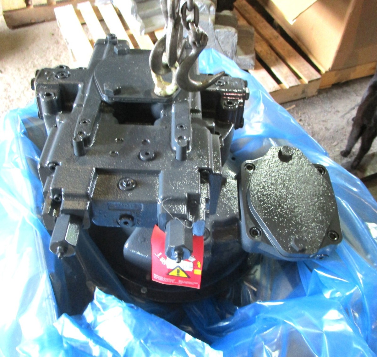 Rexroth Case Hyd Pump CNR: 4530747 D-89275 Type: A8V0140LA1DH2