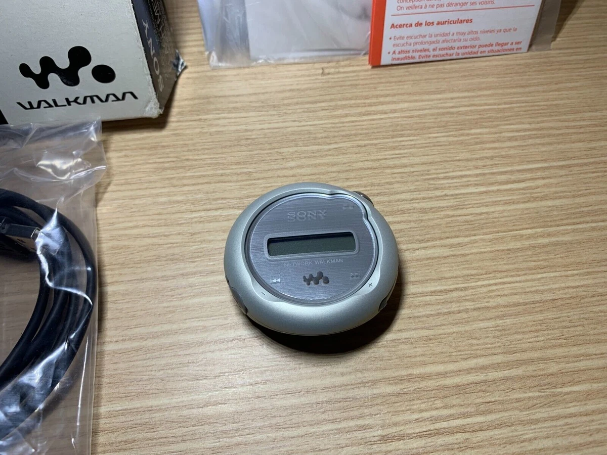 Rare - Sony Network Walkman Mp3 Nw-E103