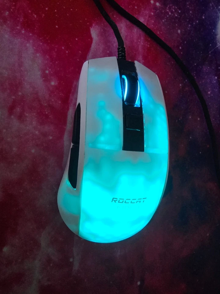 Roccat Burst Pro Maus RGB Kabelbebunden vollfunktionsfähig