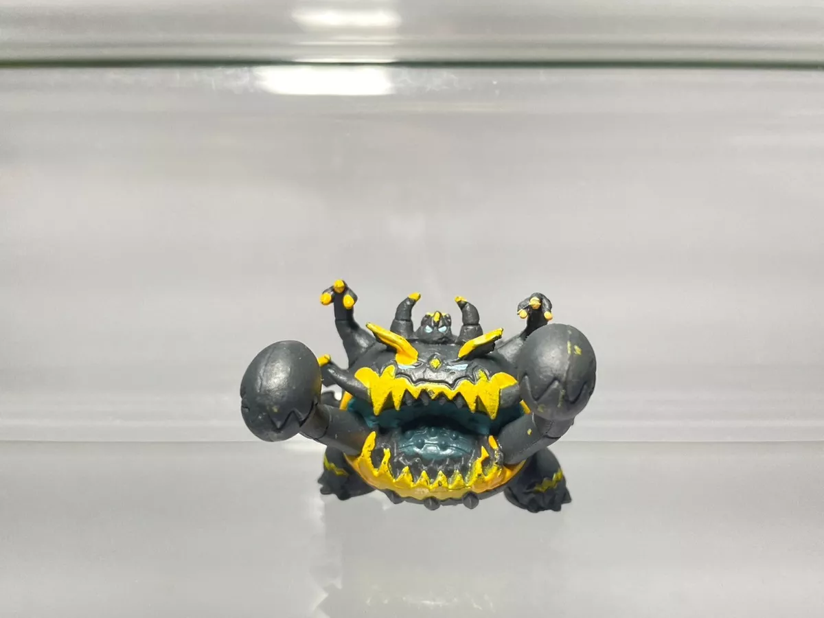 Guzzlord A.1 Pokemon Monster Nintendo T arts Collection Figure Toy
