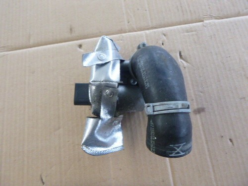VW Audi Seat AGR Kühler Abgaskühler Drosselklappe 04L131512D  /  04L 131 512 D