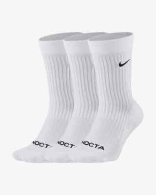 nike crew socks medium