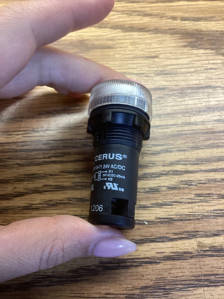 Luz Piloto Cerus CB2-B7-IV-71 Blanca 24V AC/DC Foto 3 de 4