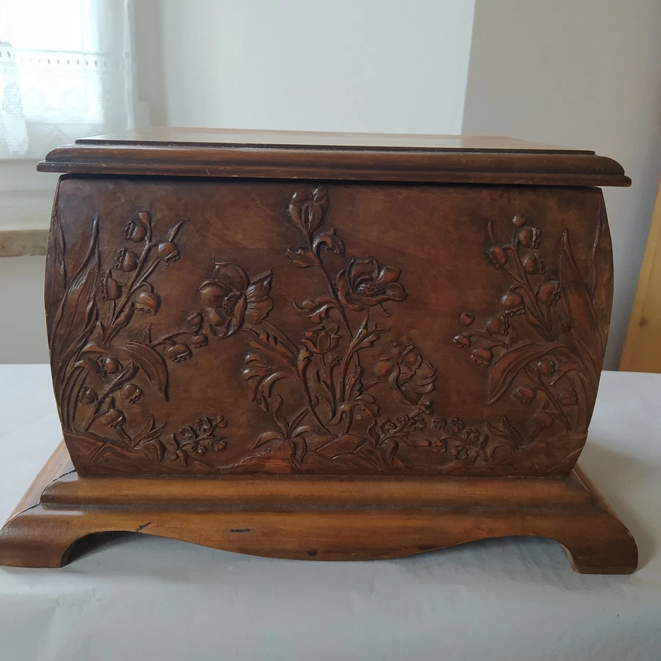 Kleine Holztruhe, Kiste, floraler Jugendstil um 1910, top erhalten - Bild 2 von 4